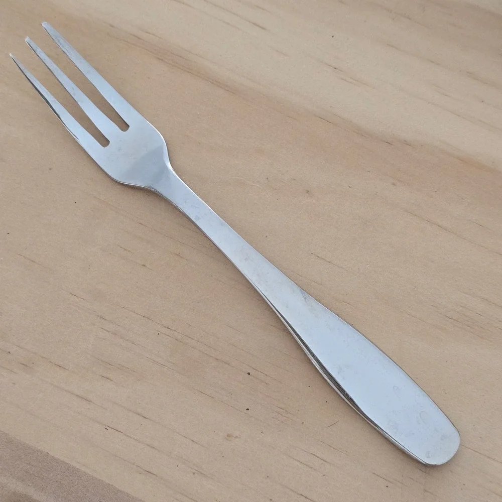 9 Cambridge 18/8 Stainless China Seafood Dessert‎ Pastry Forks Silver CBS121